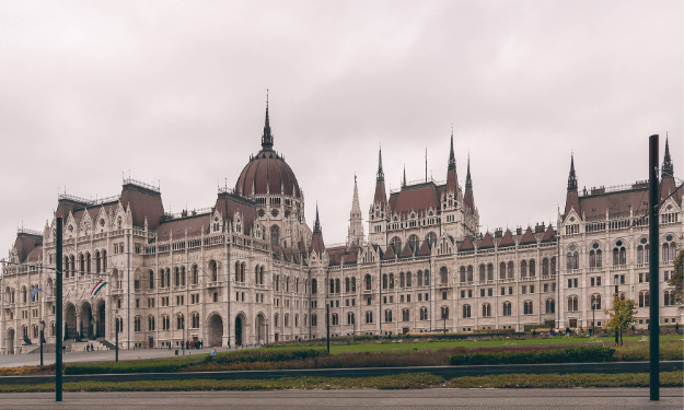 Parliment Apartment